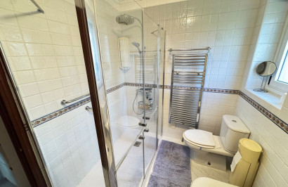 Reventa - Villa independiente - Cabo Roig