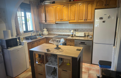 Herverkoop - Vrijstaande villa - Hondón de las Nieves - Urbaniz La Montañosa