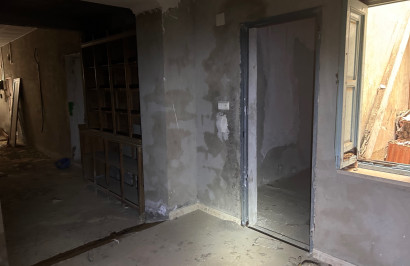 Reventa - Unidad Comercial - Jacarilla