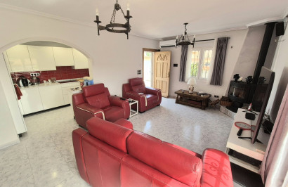 Resale - Detached Villa - San Miguel de Salinas - Ciudad De Las Comunicaciones