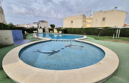 Resale - Apartment / Flat - Torrevieja - La Siesta