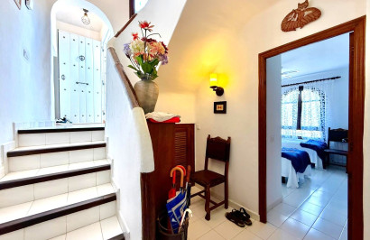 Reventa - Villa independiente - Villamartín