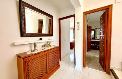 Reventa - Villa independiente - Villamartín