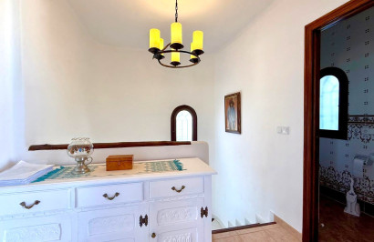 Reventa - Villa independiente - Villamartín