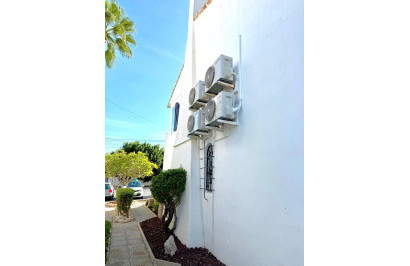 Reventa - Villa independiente - Villamartín