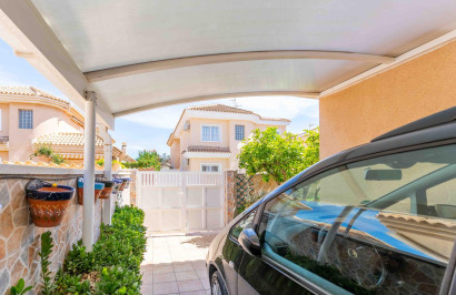 Resale - Detached Villa - Orihuela Costa - Punta Prima