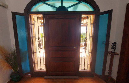 Resale - Finca / Country Property - Bigastro