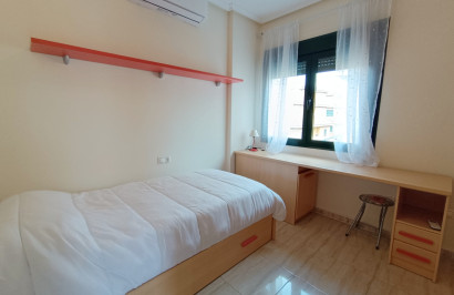 Herverkoop - Halfvrijstaande villa - Ciudad Quesada