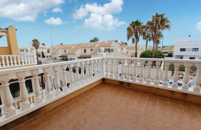 Herverkoop - Halfvrijstaande villa - Ciudad Quesada