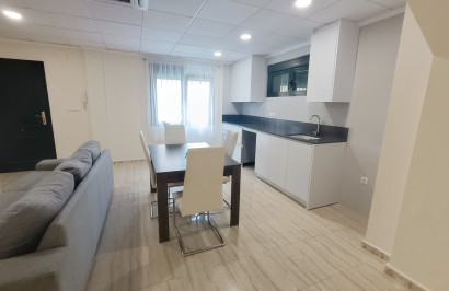 Herverkoop - Halfvrijstaande villa - Ciudad Quesada