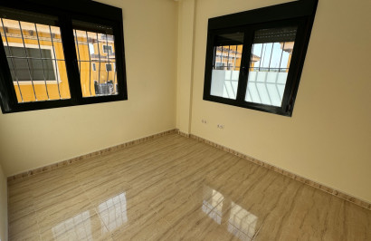 Reventa - Villa independiente - Ciudad Quesada