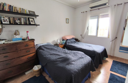 Reventa - Finca / Propiedad de Campo - Orihuela