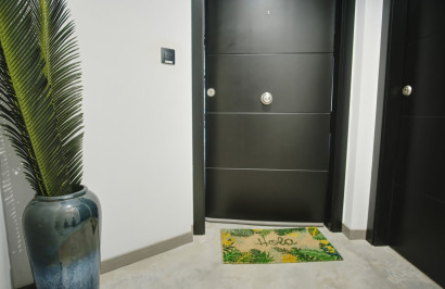 Reventa - Apartamento / Piso - Formentera del Segura