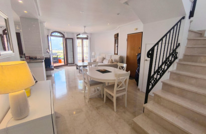 Herverkoop - Vrijstaande villa - Algorfa