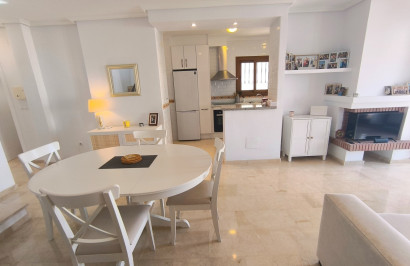 Herverkoop - Vrijstaande villa - Algorfa