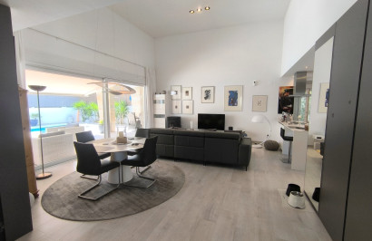 Herverkoop - Vrijstaande villa - Algorfa