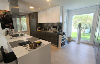 Herverkoop - Vrijstaande villa - Algorfa