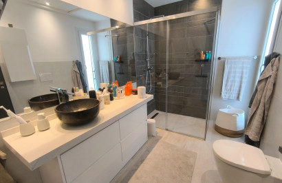 Herverkoop - Vrijstaande villa - Algorfa