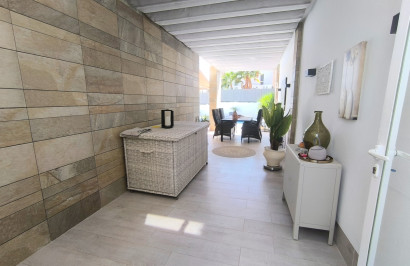 Herverkoop - Vrijstaande villa - Algorfa