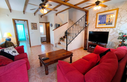 Herverkoop - Halfvrijstaande villa - Algorfa