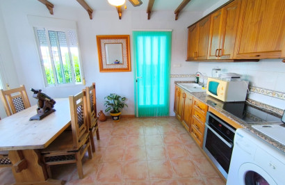 Herverkoop - Halfvrijstaande villa - Algorfa