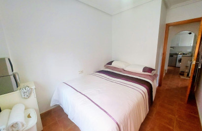 Herverkoop - Vrijstaande villa - Algorfa