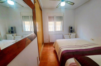 Herverkoop - Vrijstaande villa - Algorfa