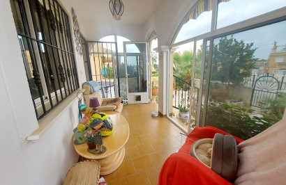 Herverkoop - Vrijstaande villa - Algorfa