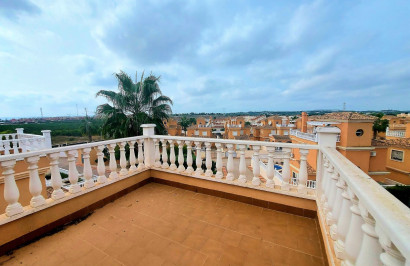 Herverkoop - Vrijstaande villa - Algorfa