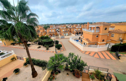 Herverkoop - Vrijstaande villa - Algorfa