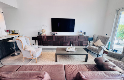 Reventa - Villa independiente - Algorfa