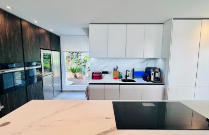 Reventa - Villa independiente - Algorfa