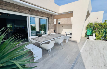 Reventa - Villa independiente - Algorfa