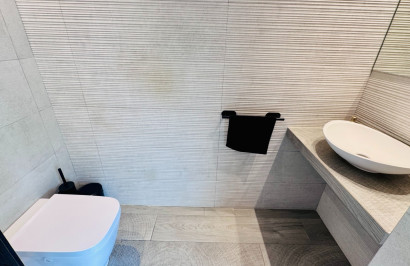 Reventa - Villa independiente - Algorfa