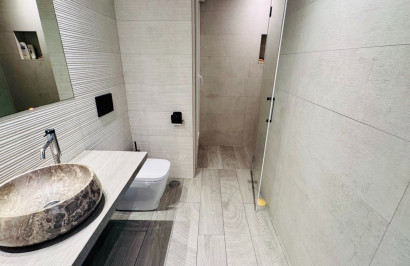 Reventa - Villa independiente - Algorfa