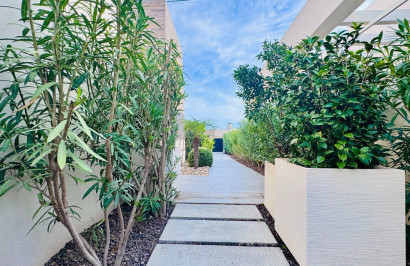 Reventa - Villa independiente - Algorfa