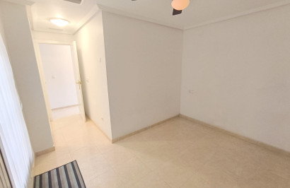 Resale - Apartment / Flat - Almoradí - Las Heredades