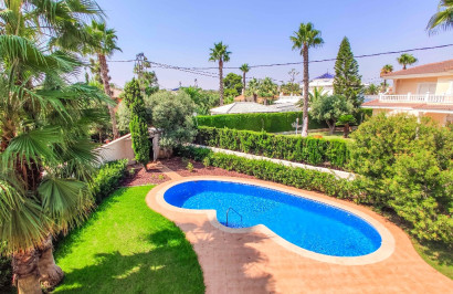 Obra nueva - Villa independiente - Cabo Roig