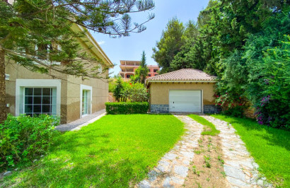 Resale - Detached Villa - Villamartín