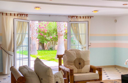 Resale - Detached Villa - Villamartín