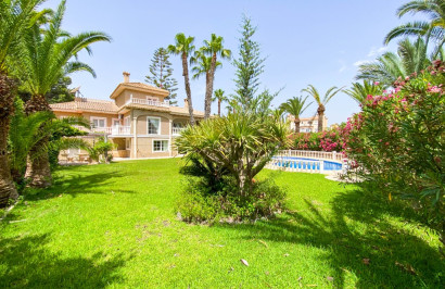 Resale - Detached Villa - Villamartín