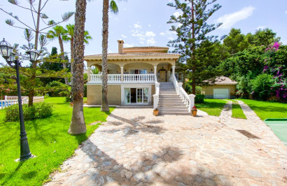 Resale - Detached Villa - Villamartín