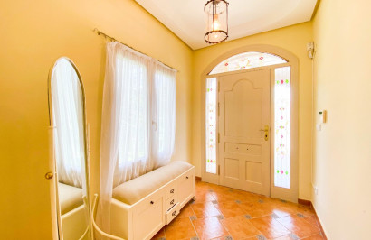 Resale - Detached Villa - Villamartín