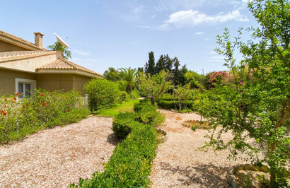 Resale - Detached Villa - Villamartín