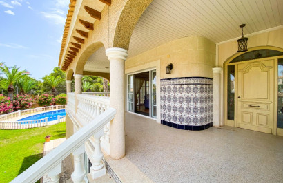 Resale - Detached Villa - Villamartín