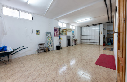 Reventa - Villa independiente - Los Altos