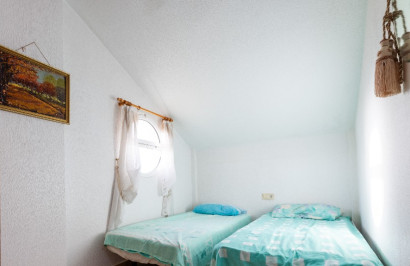 Reventa - Villa independiente - Los Altos