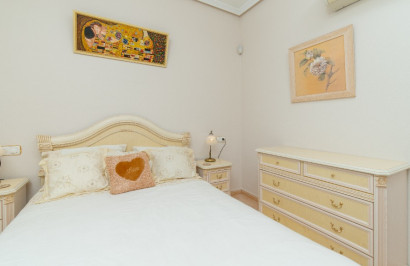 Resale - Detached Villa - Los Altos