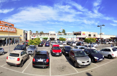 Resale - Detached Villa - Los Altos