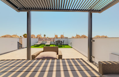 Reventa - Villa independiente - Torrevieja